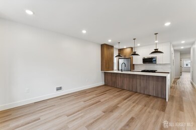 84 Hollywood Ave unit 1, East Orange, NJ 07018 - photo 6