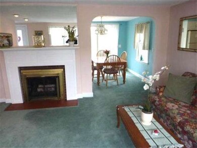 31 Melvin Rd, Arlington, MA 02474 - photo 5