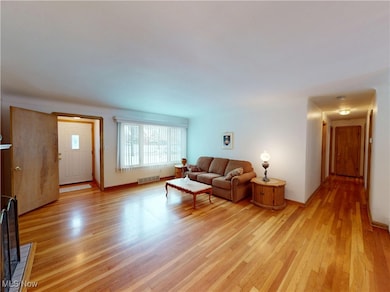 22261 Chardon Rd, Euclid, OH 44117 - photo 2