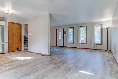 325 N Ernest St, Griffith, IN 46319 - photo 5