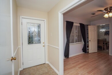 1714 Mahlmann St, Rosenberg, TX 77471 - photo 5