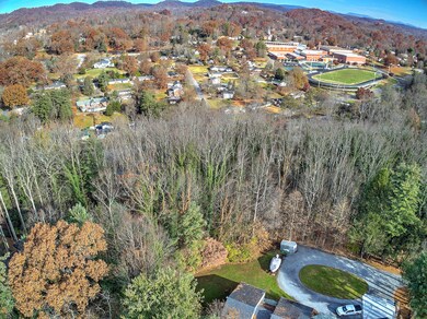 Peachtree Cir-5