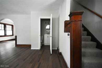 782 Frederick Blvd, Akron, OH 44320 - photo 5