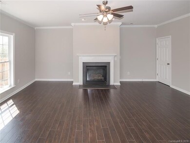 2202 Taras Trace Dr, Statesville, NC 28625 - photo 7