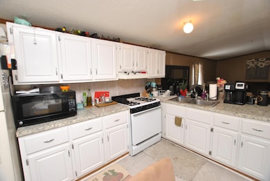 39 Gile Rd, West Newfield, ME 04095 - photo 4