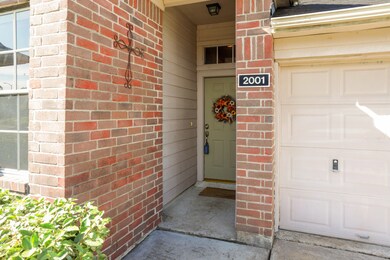 2001 Village Court Ln, Rosenberg, TX 77471 - photo 2