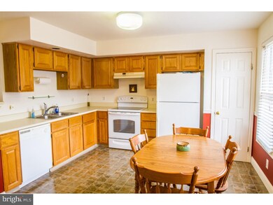 654 Corsica Ave, Bear, DE 19701 - photo 6