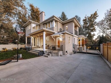 1_Exterior_640x480_3588988