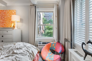 Prewar Sutton Place unit 3A, New York, NY 10022 - photo 6