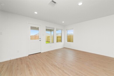 1634 Blue Cypress Dr, Rosenberg, TX 77471 - photo 4