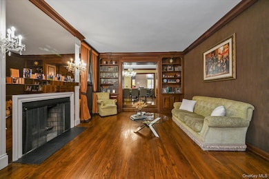 135-34 78th Dr, Flushing, NY 11367 - photo 4