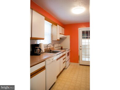 2521 Woodland Rd, Abington, PA 19001 - photo 4