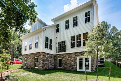 6198 Champion Oak Ct, Falls Church, VA 22044 - photo 4