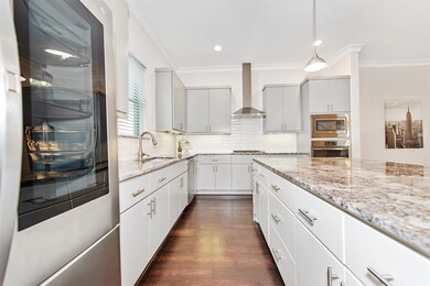 851 Fisher St unit B, Houston, TX 77018 - photo 4