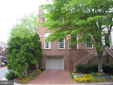 8025 Quarry Ridge Way, Bethesda, MD 20817 - photo 2