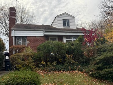 61-51 Springfield Blvd, Oakland Gardens, NY 11364 - photo 2