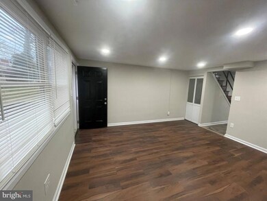 3216 Gorham Ct, Halethorpe, MD 21227 - photo 3