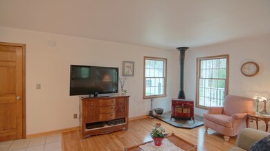 5072 Olive Branch Rd, Three Oaks, MI 49128 - photo 6