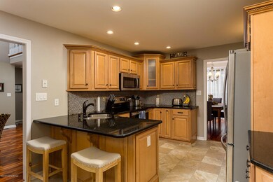 8611 Sanctuary Ln, Louisville, KY 40291 - photo 4