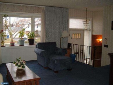 332 Farmdale Rd, Moorestown, NJ 08057 - photo 4