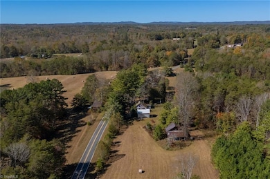 3364 N Carolina 66, Westfield, NC 27053 - photo 7