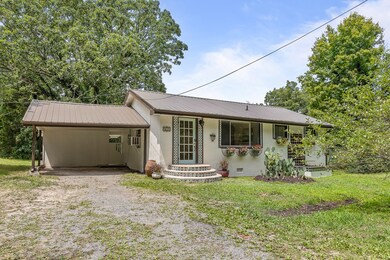 535 E Garden Farm Rd, Rossville, GA 30741 - photo 2