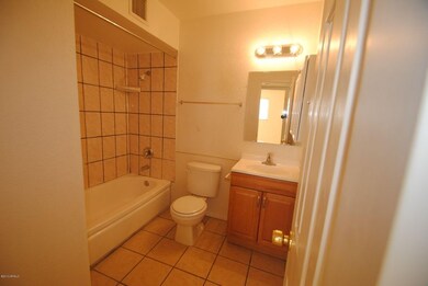 4138 N 47th Dr, Phoenix, AZ 85031 - photo 7