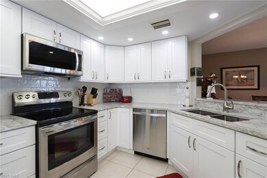 661 Windsurf Ln unit 103, Naples, FL 34108 - photo 7