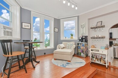 33 Bay State Rd unit 5, Boston, MA 02215 - photo 2