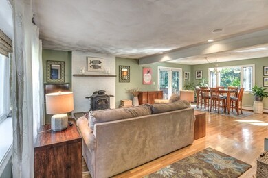 11 Rainbow Ln, Gloucester, MA 01930 - photo 4