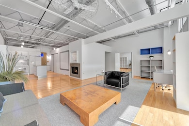 614 S Troy St unit 109, Royal Oak, MI 48067 - photo 2