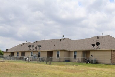 127 Lindas Creek Ln, Weatherford, TX 76088 - photo 4