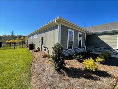 131 Mountain Maple Dr, King, NC 27021 - photo 3