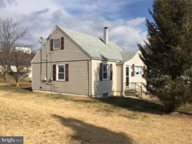 119 Gerald Ave, Reading, PA 19607 - photo 4