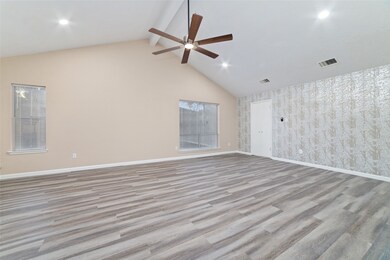 7006 Winding Trace Dr, Houston, TX 77086 - photo 2