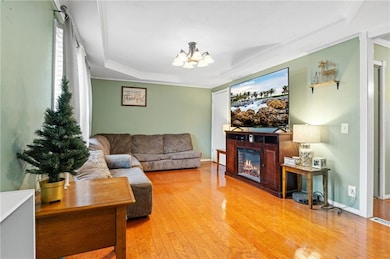 3118 Dover St, Saint Joseph, MO 64506 - photo 2