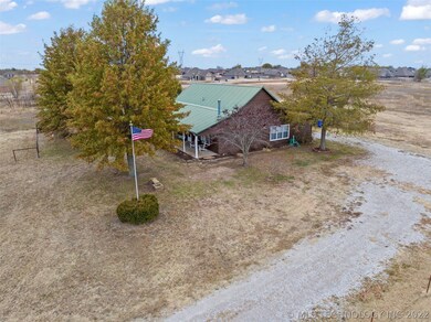 11292 S 225th East Ave, Broken Arrow, OK 74014 - photo 4