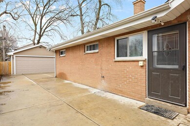 1442 Suffolk Ave, Westchester, IL 60154 - photo 2