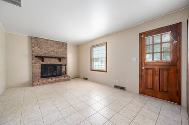 3928 Laurel Ln, Anderson, IN 46011 - photo 4