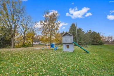 119 S High St, Caledonia, OH 43314 - photo 4