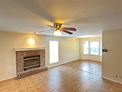 2428 W Delmar St, Broken Arrow, OK 74012 - photo 5