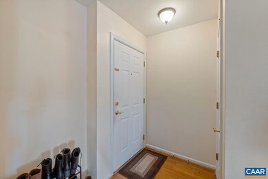 1232 Villa Ln unit D, Charlottesville, VA 22903 - photo 5