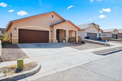13264 Emerald River-3