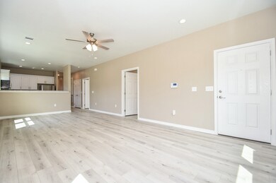 7817 Dyer St, Houston, TX 77088 - photo 4