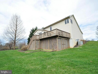 5780 Victor Dr, Sykesville, MD 21784 - photo 3