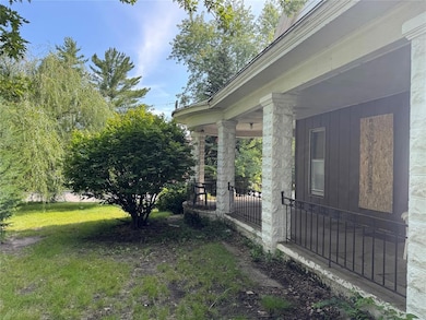 803 Oak Park Ave, Des Moines, IA 50313 - photo 2