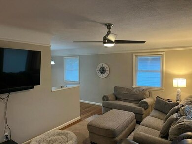 4032 Manor Ln, Des Moines, IA 50310 - photo 3