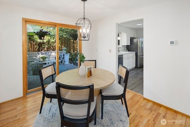 11811 33rd Ave NE, Seattle, WA 98125 - photo 6