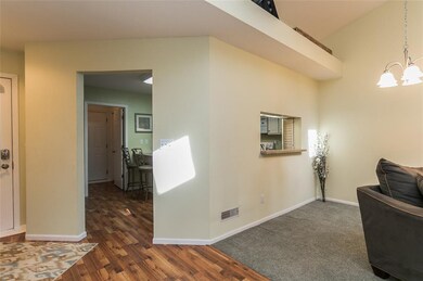 1365 Daleview Dr unit D, Marion, IA 52302 - photo 7