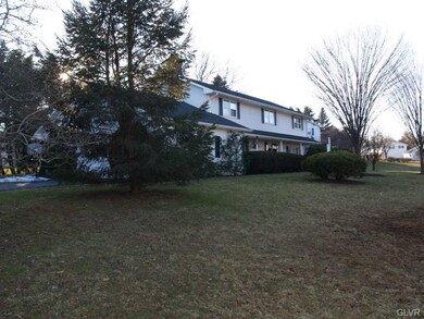 1435 Colgate Dr, Bethlehem, PA 18017 - photo 2